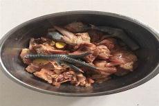 烧鸡公都是公鸡吗
